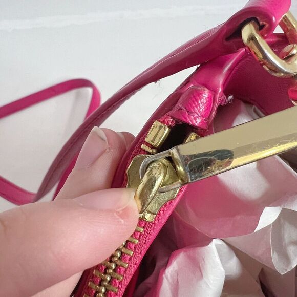 Tory Burch Robinson Fuchsia Double Zip Perforated Handbag Pink Leather Purse - Picture 13 of 14